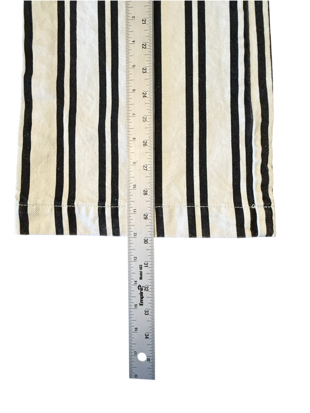 Reformation Logan Ultra High Rise Wide Leg Jeans Size 25 Black White Stripe - Picture 14 of 15